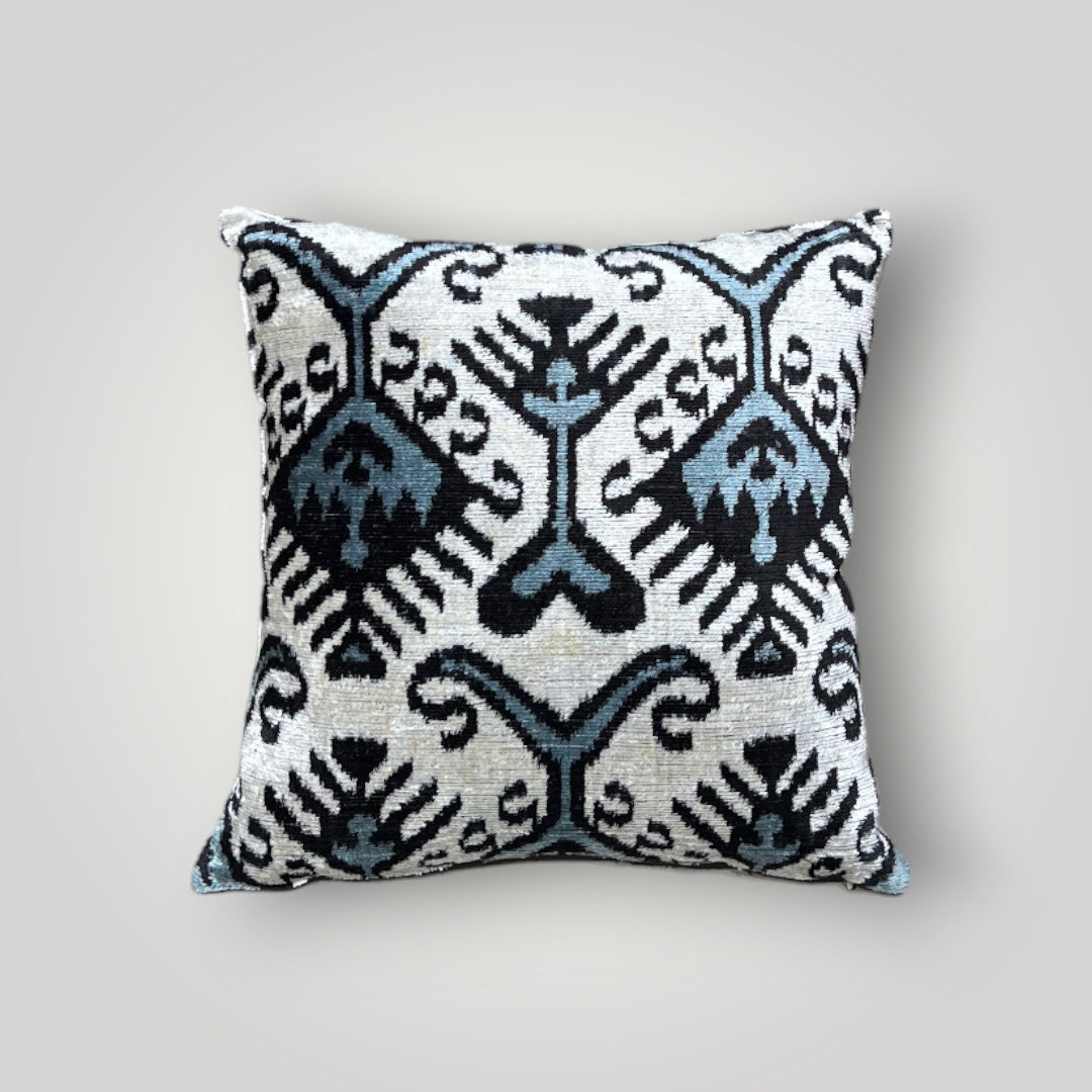 Velvet Cushion 50x50cm