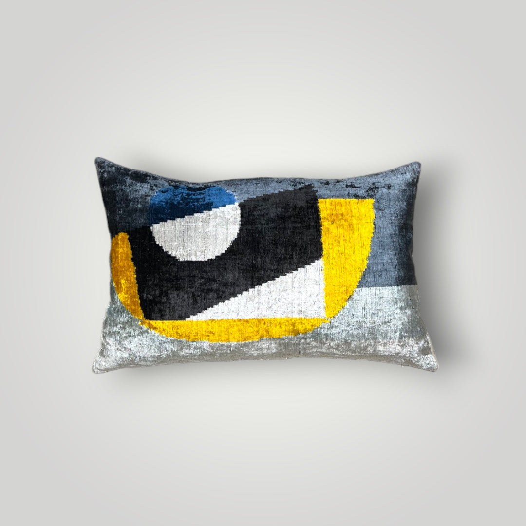 Velvet Cushion 40x60cm