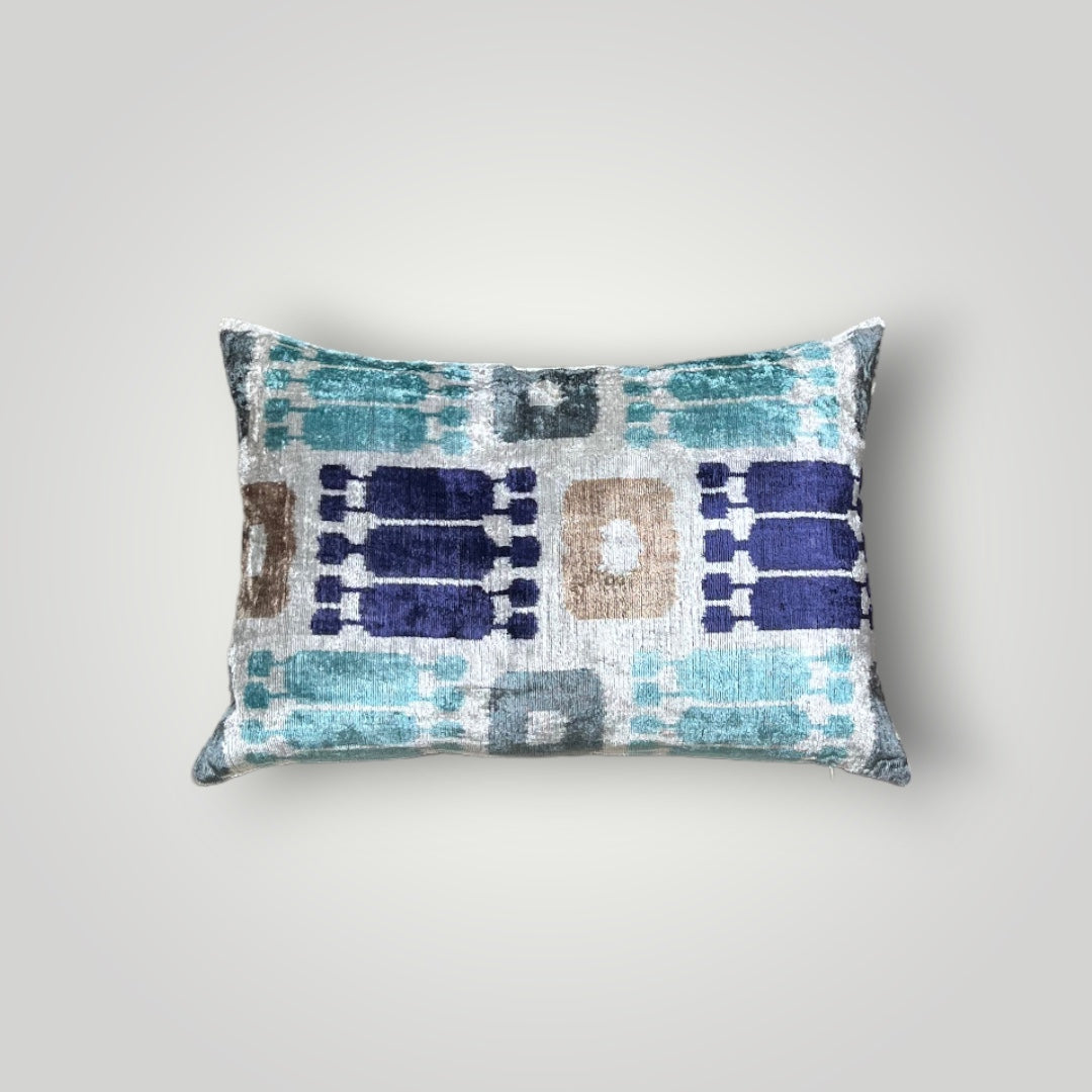 Velvet Cushion 40x60cm