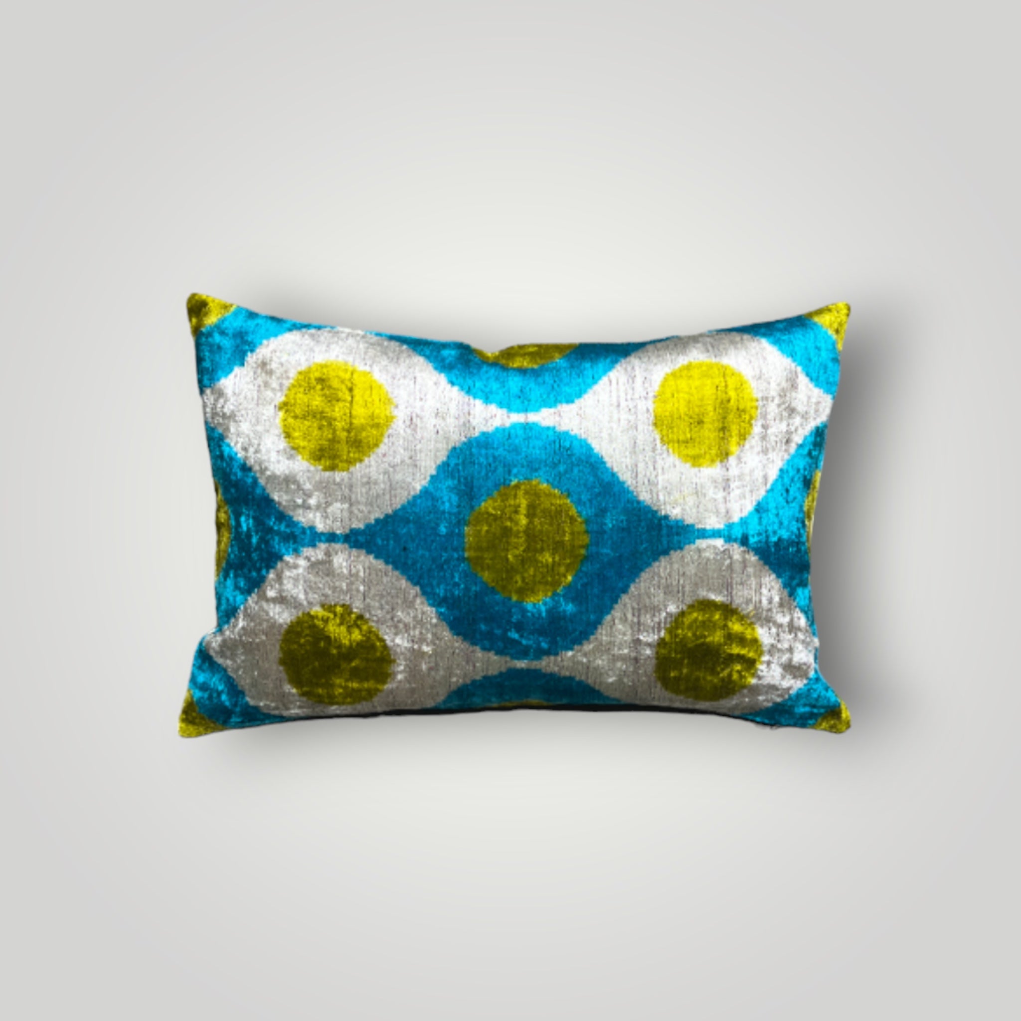 Velvet Cushion 40x60cm