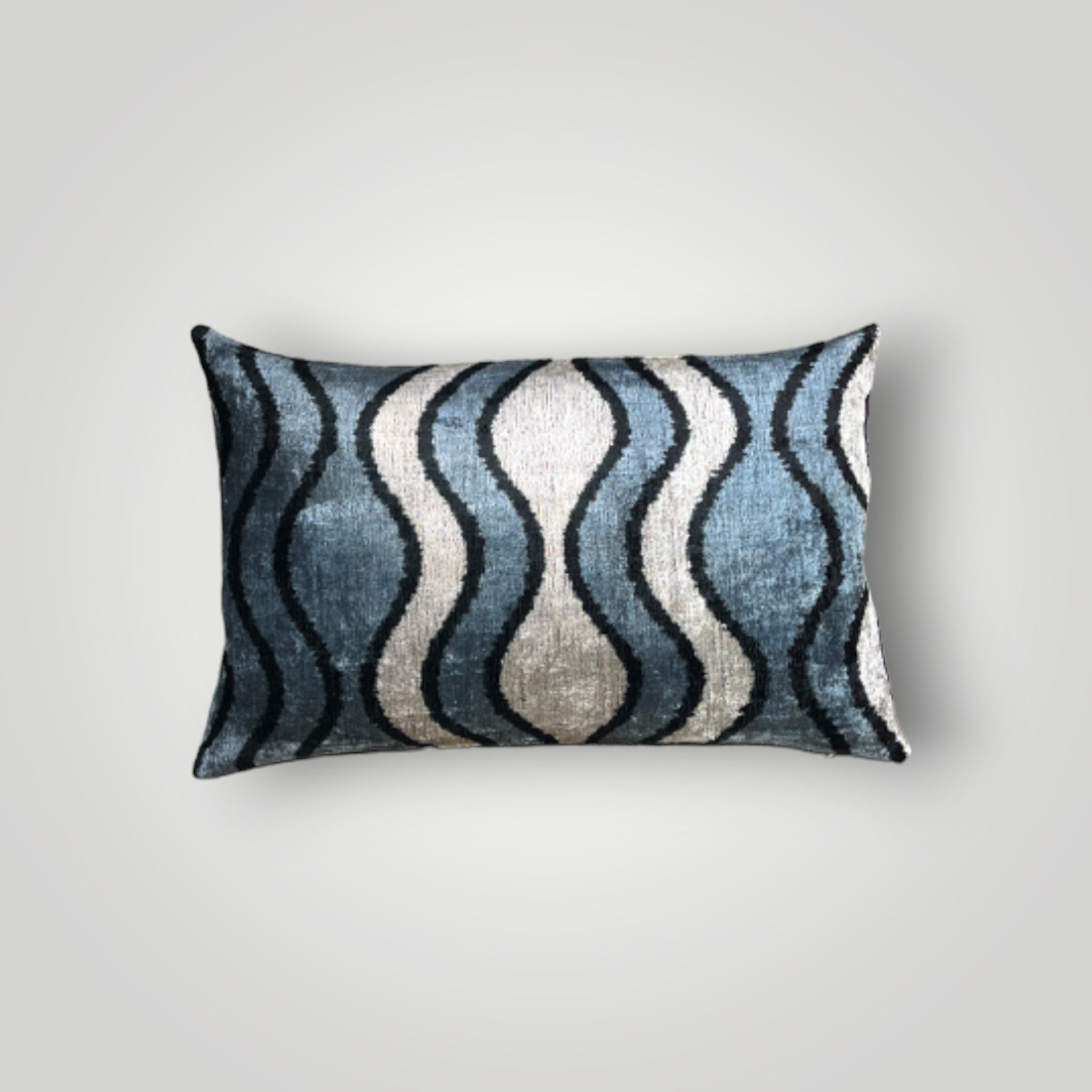 Velvet Cushion 40x60cm
