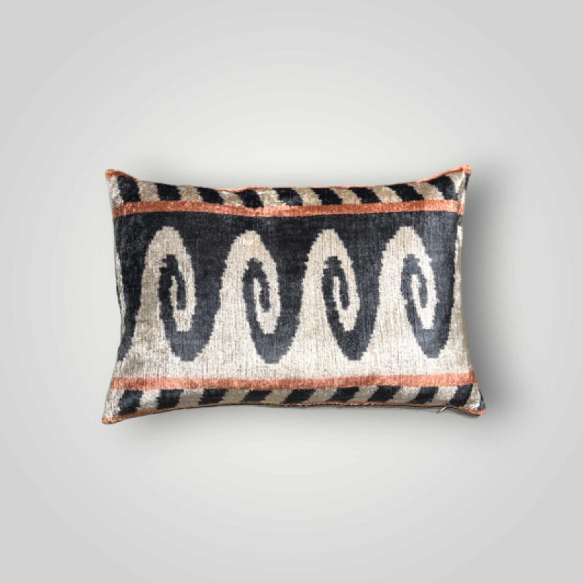 Velvet Cushion 40x60cm