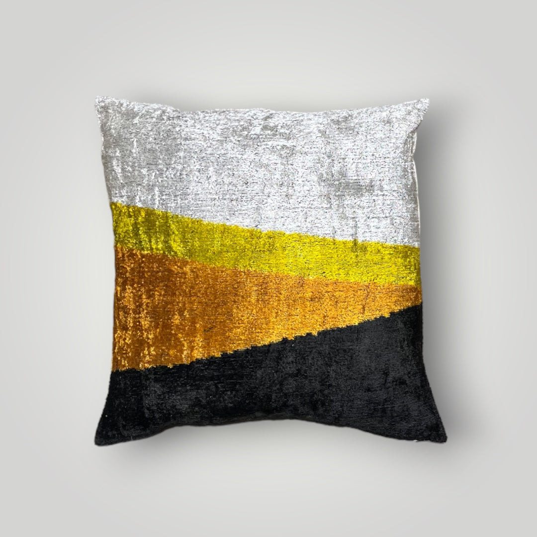 Velvet Cushion 50x50cm